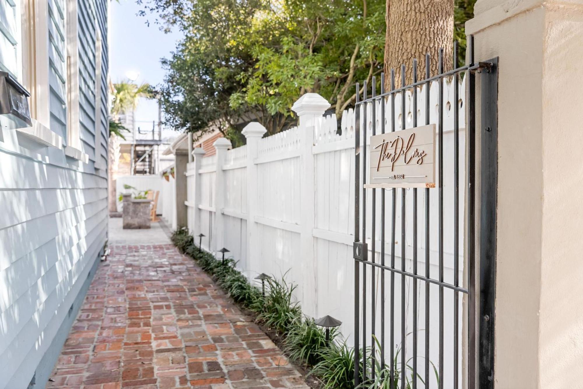 Charming Secluded Courtyard - 1 Block To King Villa Charleston Eksteriør bilde